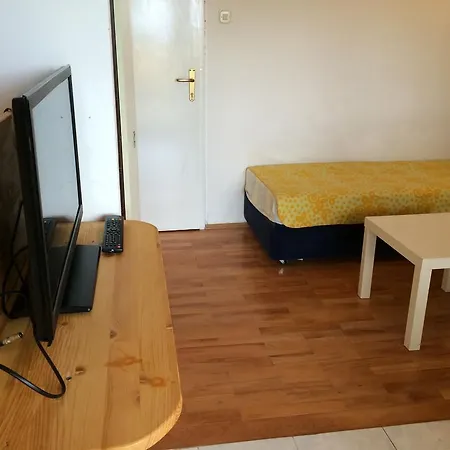 Dubravka Apartment Gradac (Split-Dalmatia)